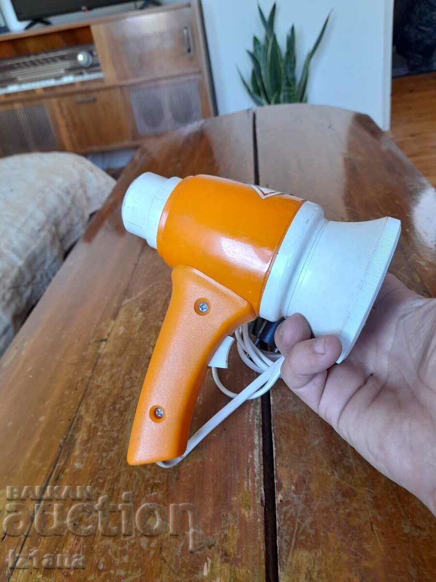 Παλιά ιατρική λάμπα με τιμή 32.00 BGN | € 16.36 Παλιά ιατρική λάμπα με τιμή 32.00 BGN | € 16.36