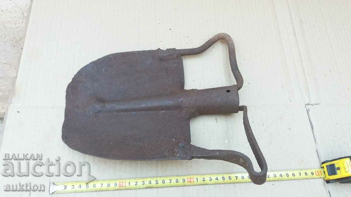 MASSIVE STRAIGHT SHOVEL - 5 MASSIVE STRAIGHT SHOVEL - 5