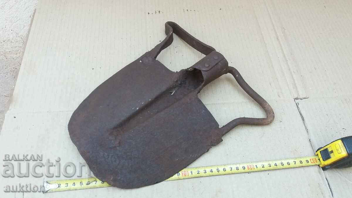 MASSIVE STRAIGHT SHOVEL - 7 MASSIVE STRAIGHT SHOVEL - 7