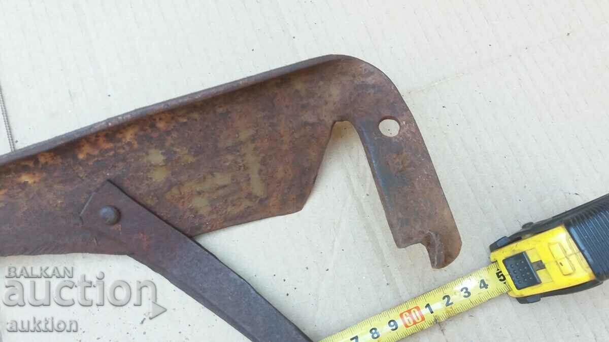 Delivery of OLD HAIR WITH MARKINGS Delivery of OLD HAIR WITH MARKINGS