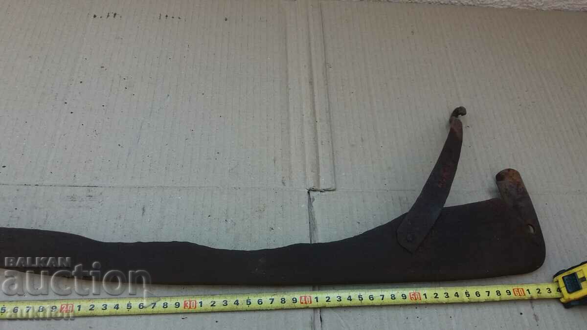 OLD HAIR WITH MARKINGS - 6 OLD HAIR WITH MARKINGS - 6