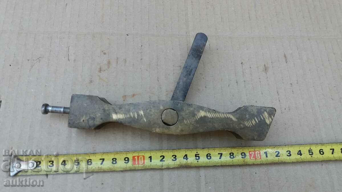 SOLID BRONZE ROLLER - BASE - PULLEY - 7 SOLID BRONZE ROLLER - BASE - PULLEY - 7