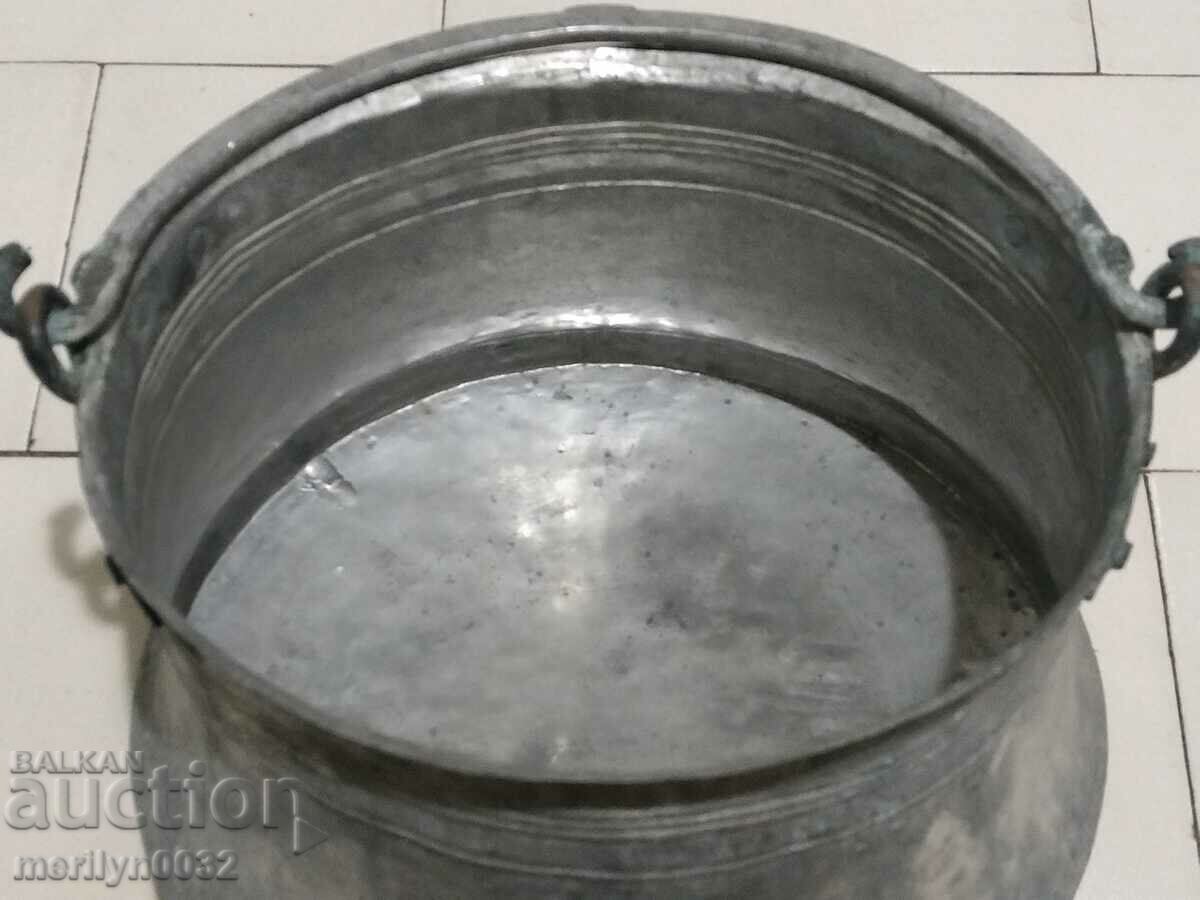 Auction Old cauldron copper pot copper tinned coin Auction Old cauldron copper pot copper tinned coin