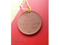 Germany-GDR-porcelain medal-750 year city of Gera