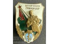 37791 Bulgaria insignia Excellent Border Guard enamel 1950s. Screw
