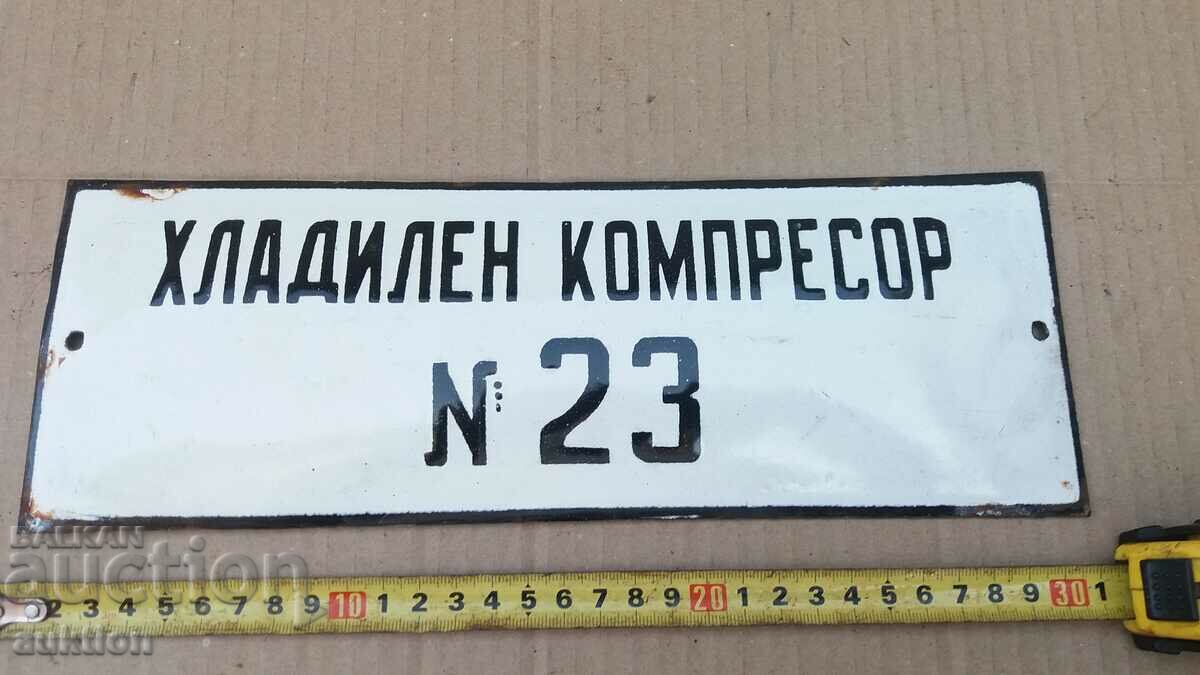 Delivery of MASSIVE SOC. ENAMEL PLATE Delivery of MASSIVE SOC. ENAMEL PLATE