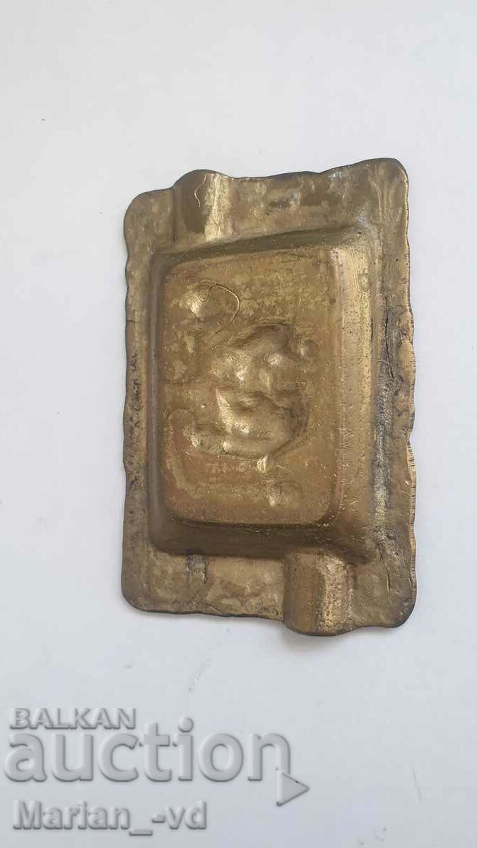 Livrarea scrumieră mică veche din bronz