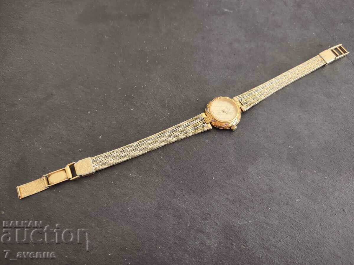 Wristwatch, Swiss Made gold-plated, 31.07.2024 with price 199.00 BGN | € 101.75 Wristwatch, Swiss Made gold-plated, 31.07.2024 with price 199.00 BGN | € 101.75