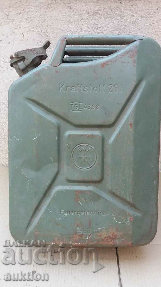 EXCELLENT GERMAN FUEL CAN - 20 LITERS WITH MARKINGS with price 17.99 BGN | € 9.20 EXCELLENT GERMAN FUEL CAN - 20 LITERS WITH MARKINGS with price 17.99 BGN | € 9.20
