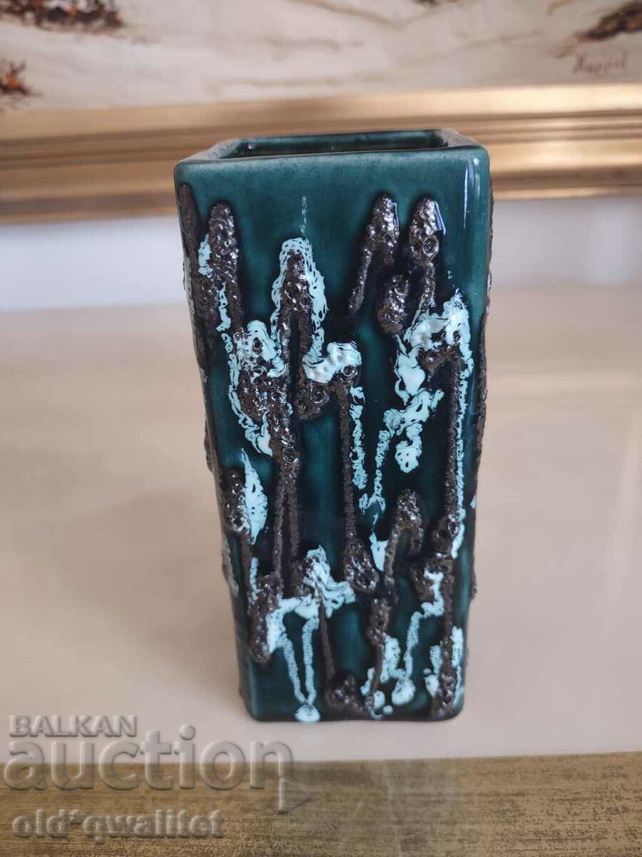 Vaza, obiect de colectie, ceramica, marcata - 5 Vaza, obiect de colectie, ceramica, marcata - 5