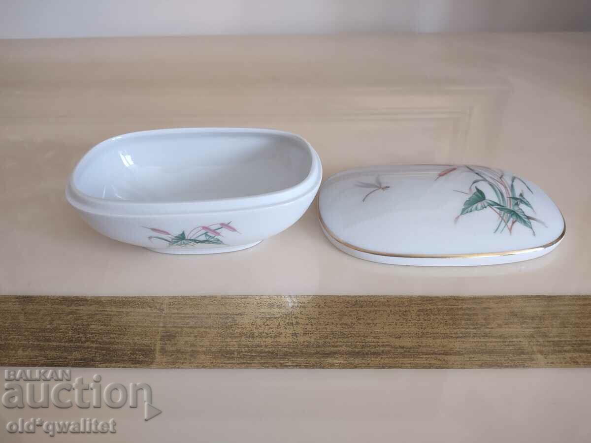 Auction  Box porcelain, hand painted, marked