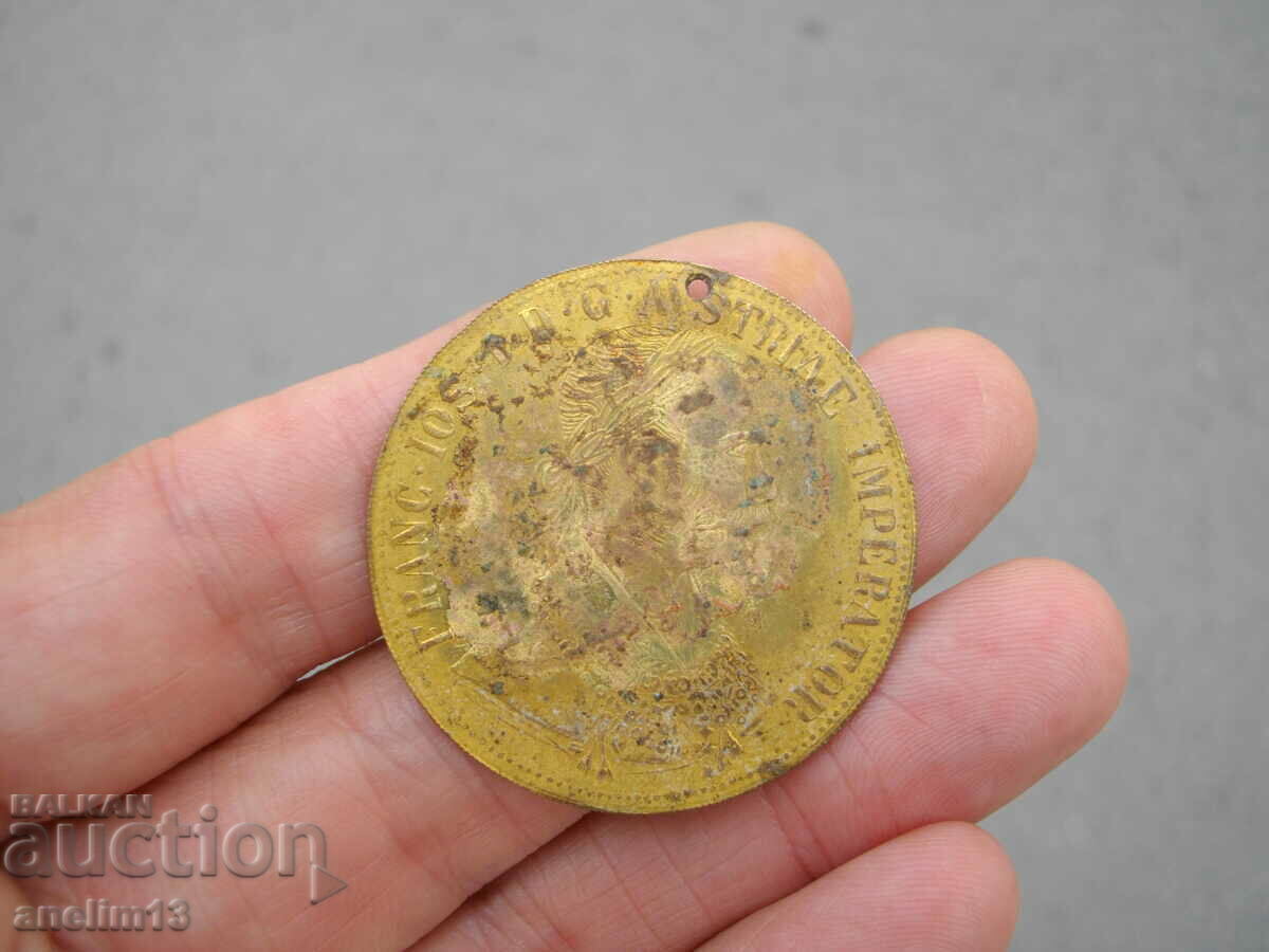 ΧΡΥΣΟ ΟΡΕΙΧΑΛΙΚΟ ΚΡΕΜΑΣΜΑ ΓΙΑ ΚΟΣΜΗΜΑΤΑ - 5 ΧΡΥΣΟ ΟΡΕΙΧΑΛΙΚΟ ΚΡΕΜΑΣΜΑ ΓΙΑ ΚΟΣΜΗΜΑΤΑ - 5