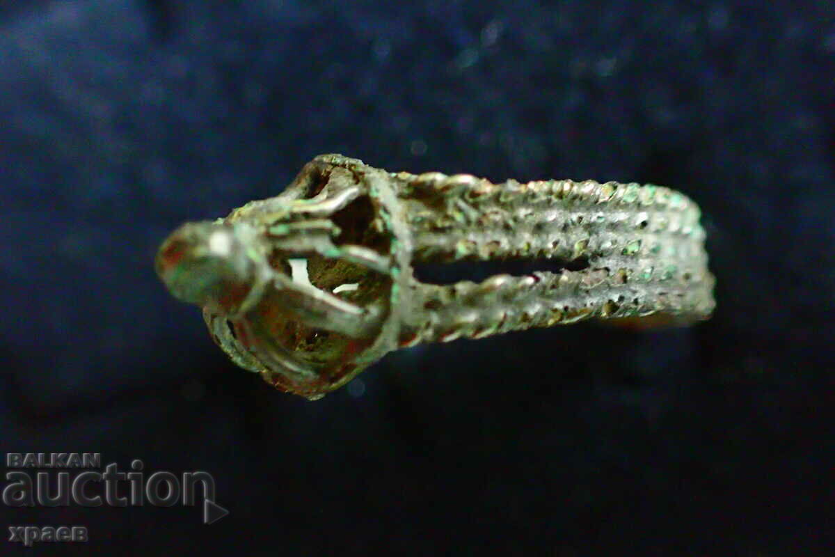 Auction RING - EARLY 20TH CENTURY Auction RING - EARLY 20TH CENTURY