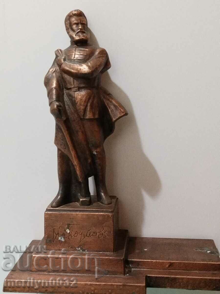 Old metal statuette HristoBotev sculpture figure UNIQUE with price 389.00 BGN | € 198.89 Old metal statuette HristoBotev sculpture figure UNIQUE with price 389.00 BGN | € 198.89