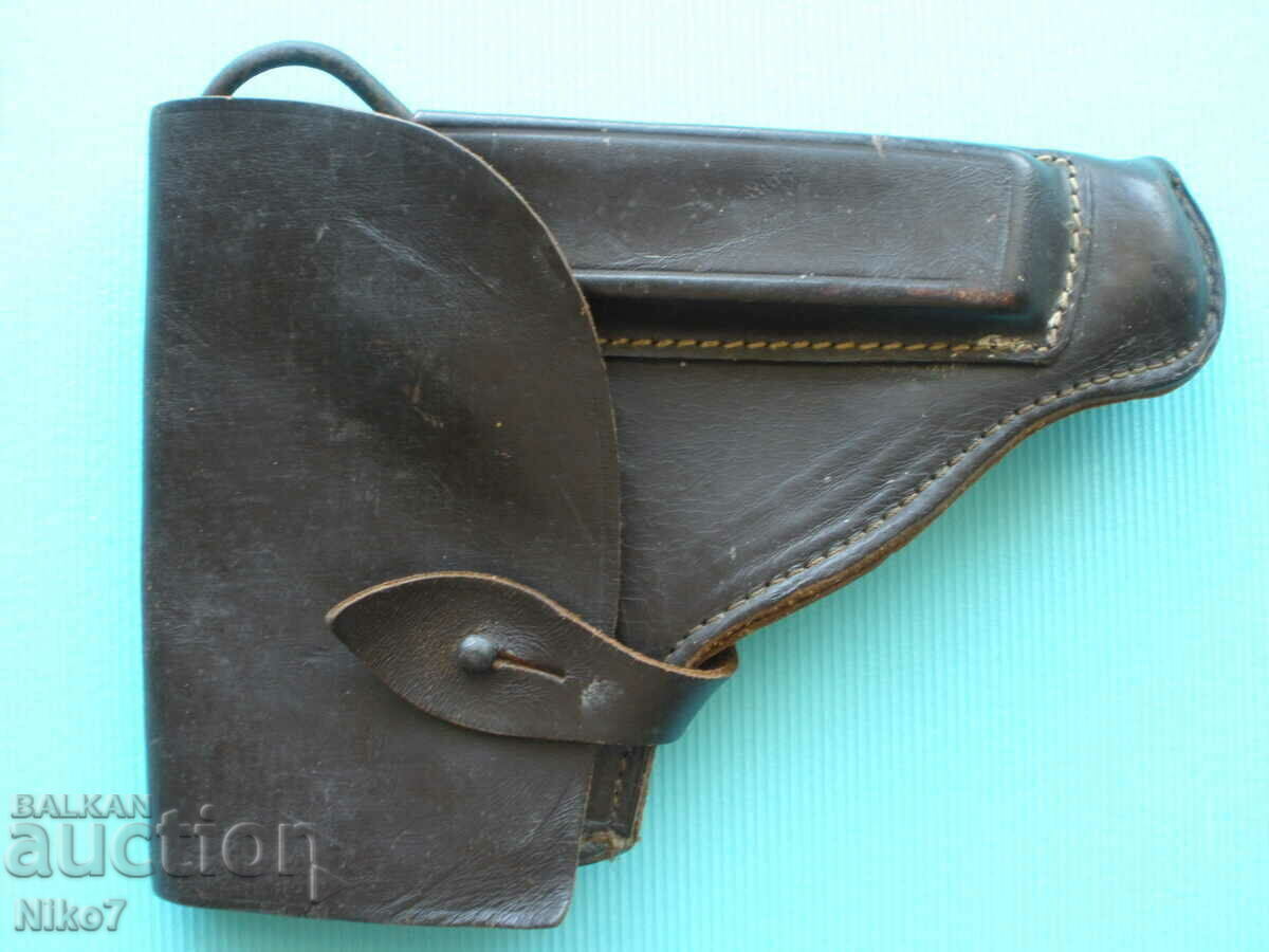 Vechi, piele, militar, toc cu bagheta de la BNA. cu preț 21.99 BGN | € 11.24