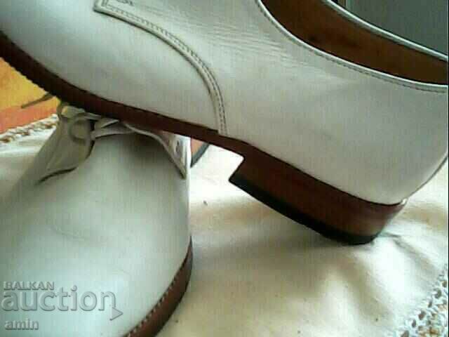 leather shoe number 45 with price 40.00 BGN | € 20.45 leather shoe number 45 with price 40.00 BGN | € 20.45