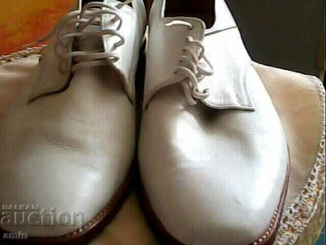 leather shoe number 45 leather shoe number 45