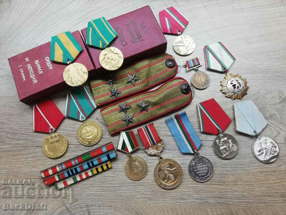 LOT OF SOCIAL ORDERS AND MEDALS, RIBBON, BADGE, EMBONS, INSIGNIA, BOX