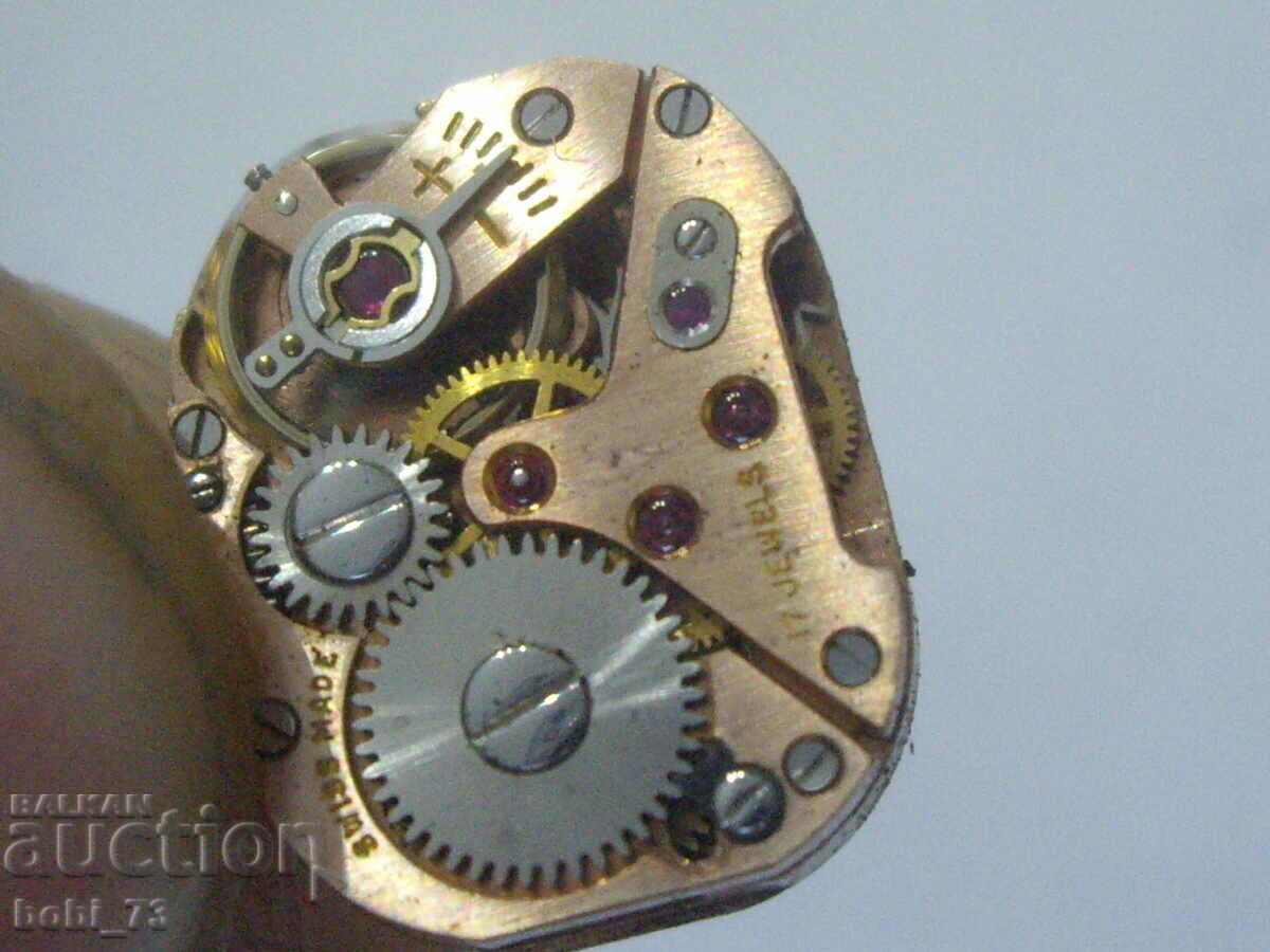 Old gold plated ladies watch. - 7 Old gold plated ladies watch. - 7