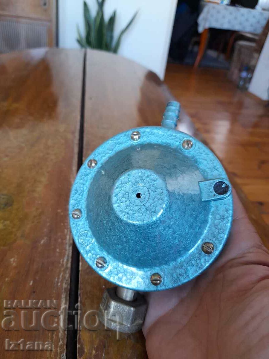 Old gas regulator - 6 Old gas regulator - 6