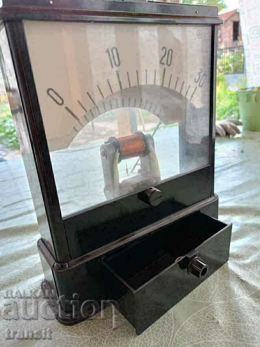 Wattmeter, laboratory 1971 - 5 Wattmeter, laboratory 1971 - 5