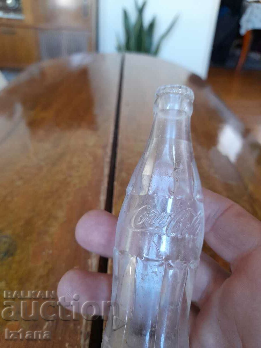 Old Coca Cola salt shaker, Coca Cola with price 22.00 BGN | € 11.25 Old Coca Cola salt shaker, Coca Cola with price 22.00 BGN | € 11.25