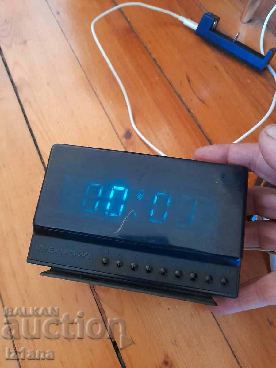 Old watch Electronics - 5 Old watch Electronics - 5