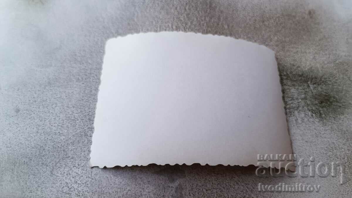 Φωτογραφία Νεαρός άνδρας στη θάλασσα με τιμή 2.45 BGN | € 1.25 Φωτογραφία Νεαρός άνδρας στη θάλασσα με τιμή 2.45 BGN | € 1.25