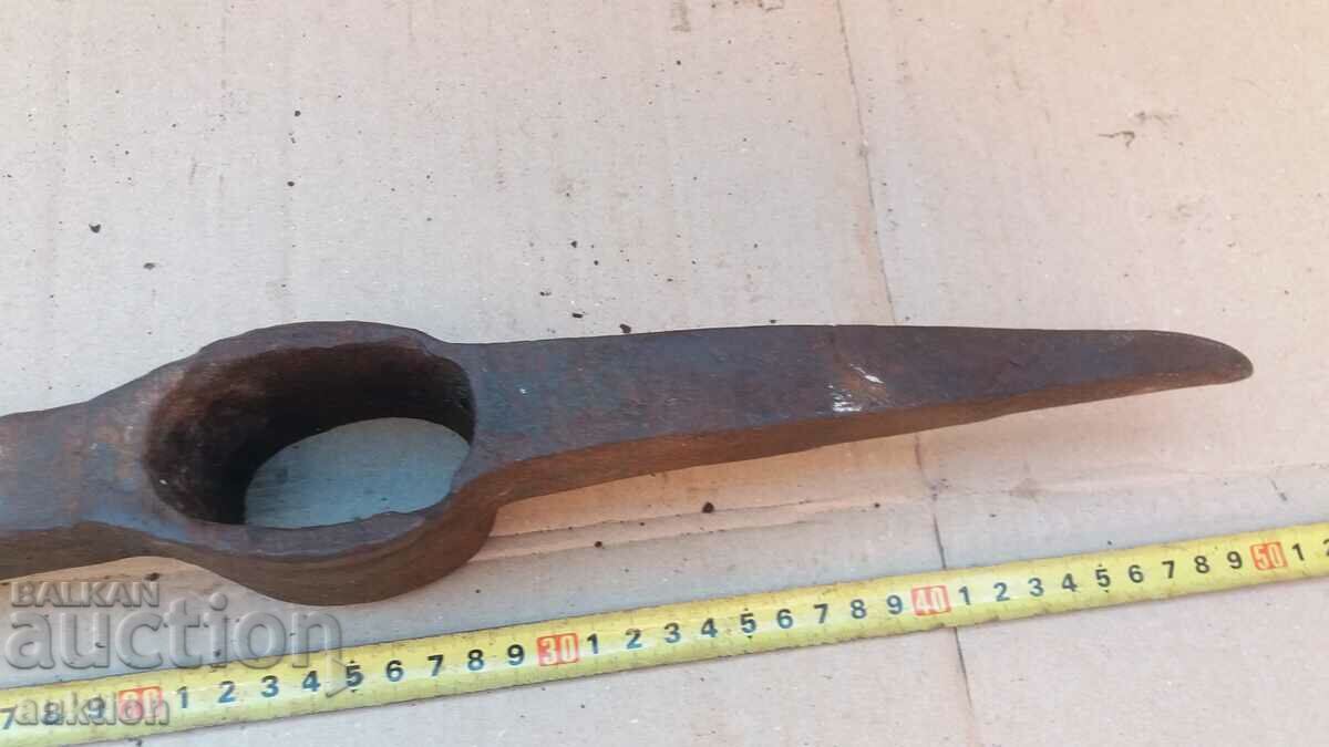 Delivery of MASSIVE EXCELLENT PICK - BUILDING TROOPS