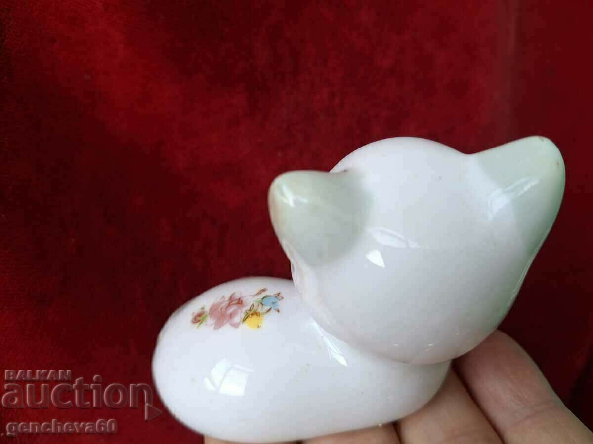 Vintage porcelain kitten with price 12.00 BGN | € 6.14 Vintage porcelain kitten with price 12.00 BGN | € 6.14