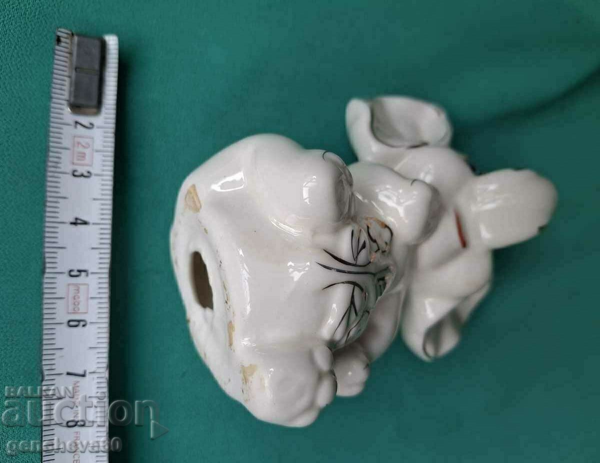 Delivery of Beautiful porcelain elephant for good luck