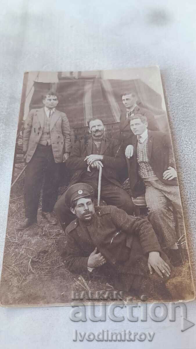 Fotografie Chircholon, Nikopolsko Soldat și patru bărbați 1930