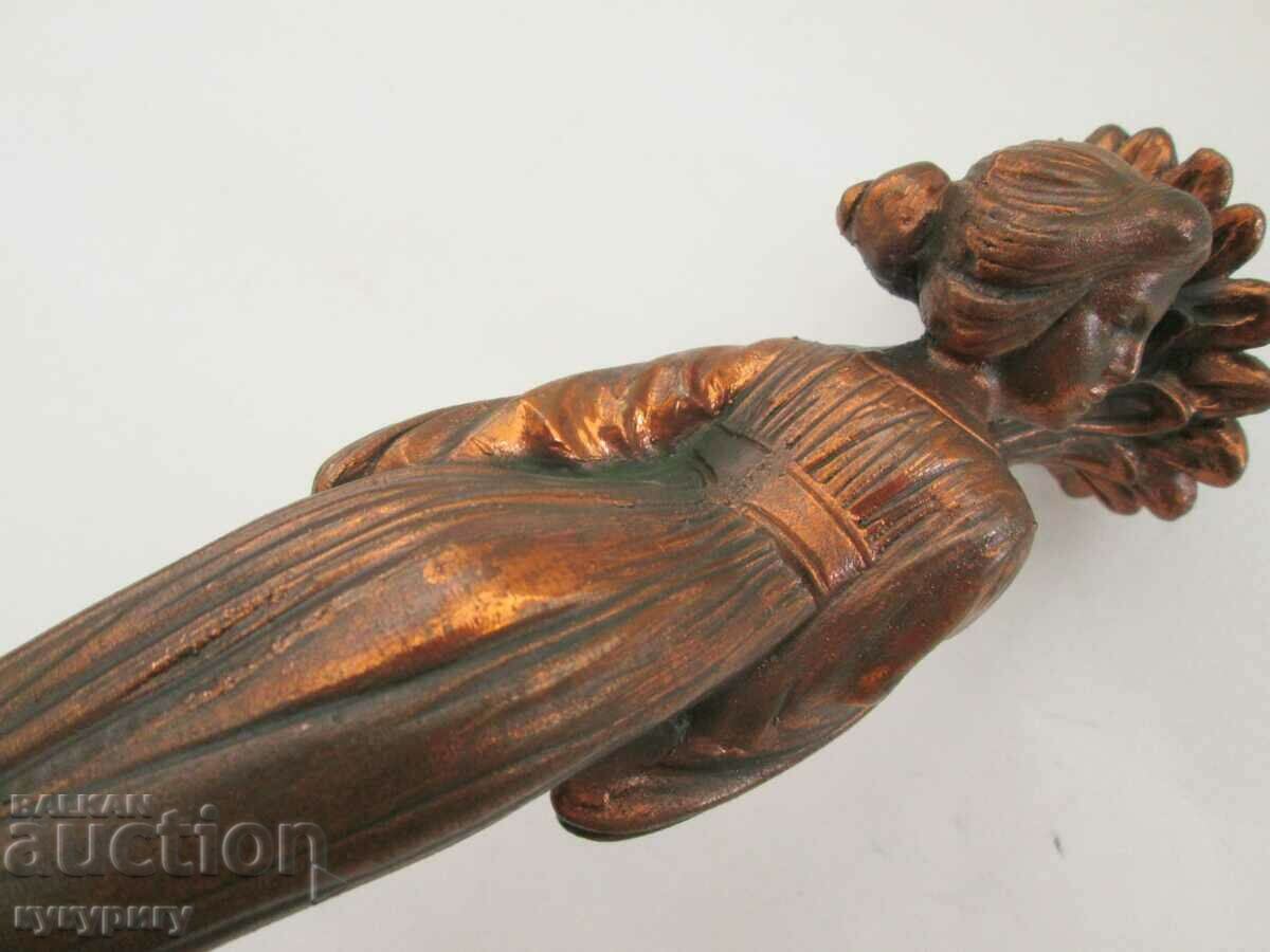 Licitație Vechi sfeșnic din cupru din cupru din URSS din Rusia Licitație Vechi sfeșnic din cupru din cupru din URSS din Rusia