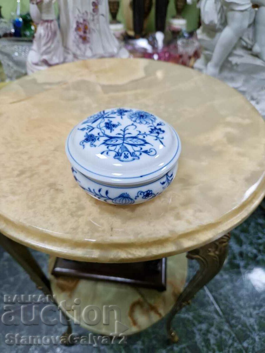 Antique Collectible Meissen Porcelain Jewellery Antique Collectible Meissen Porcelain Jewellery