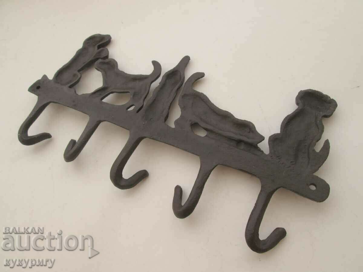 Old metal cast iron wall hanger with cast iron dogs - 5 Old metal cast iron wall hanger with cast iron dogs - 5