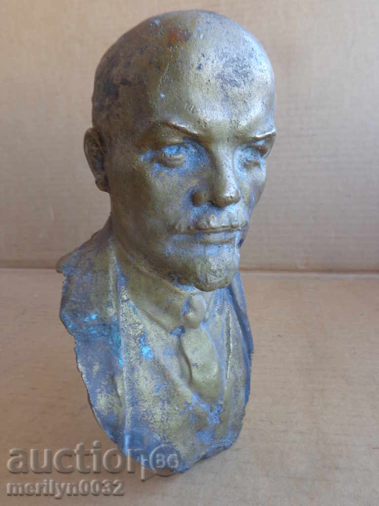 Bronze bust of Lenin 21cm figure plastic statuette propaganda