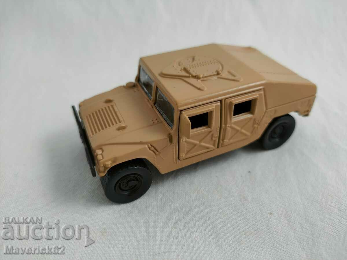 Hammer with price 10.00 BGN | € 5.11 Hammer with price 10.00 BGN | € 5.11