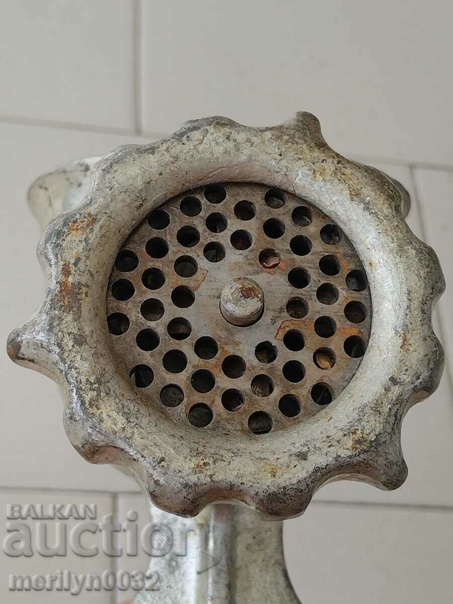 Mașină de tocat carne veche mașină de tocat carne URSS 1973 - 5 Mașină de tocat carne veche mașină de tocat carne URSS 1973 - 5