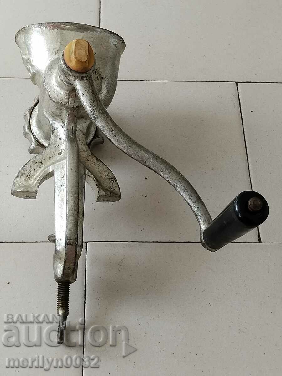 Mașină de tocat carne veche mașină de tocat carne URSS 1973 - 7 Mașină de tocat carne veche mașină de tocat carne URSS 1973 - 7