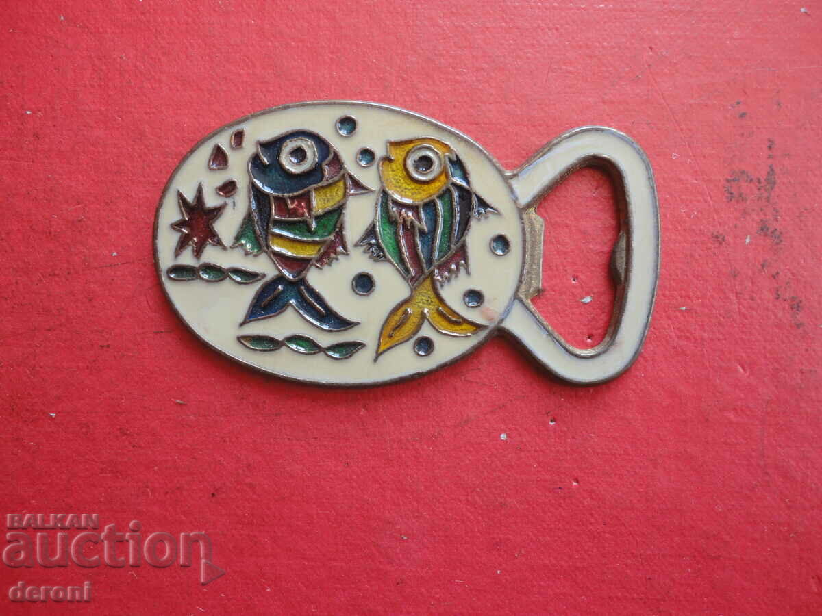 Невероятна отварачка с емайл отварачка 3 - 6 Невероятна отварачка с емайл отварачка 3 - 6