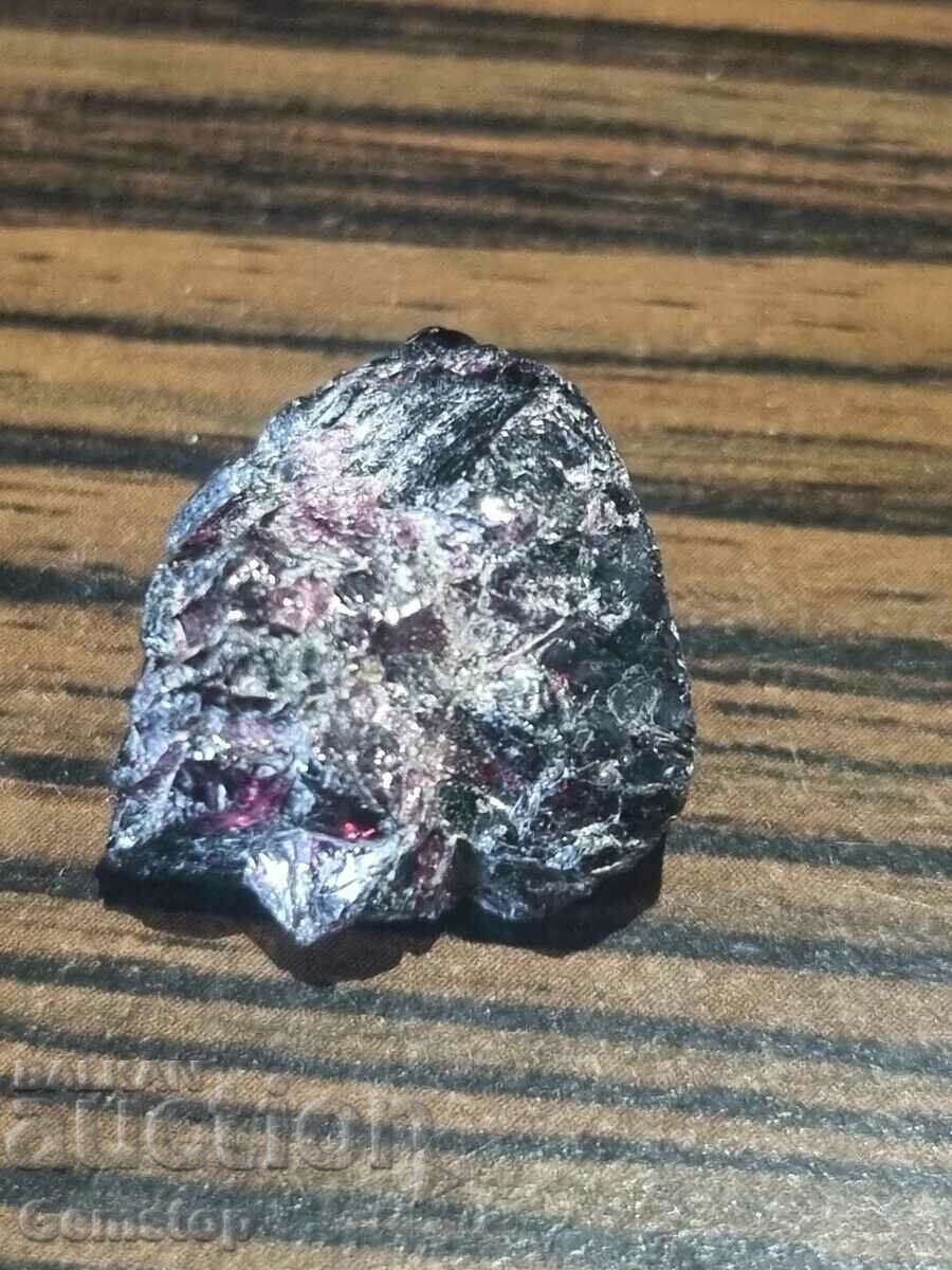 BZC 37.52 kt natural unprocessed garnet of the 1st class GGL certificate