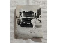 FOTO CAMION MERCEDES