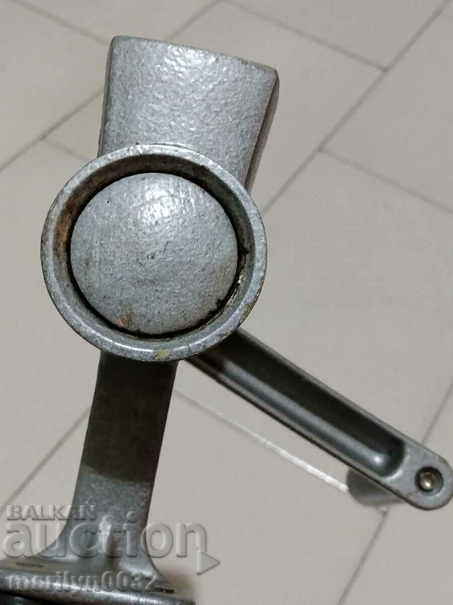 Стара мелничка за подправки ядки СССР - 5 Стара мелничка за подправки ядки СССР - 5