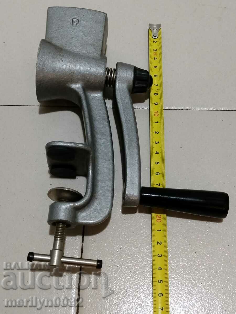 Стара мелничка за подправки ядки СССР - 6 Стара мелничка за подправки ядки СССР - 6