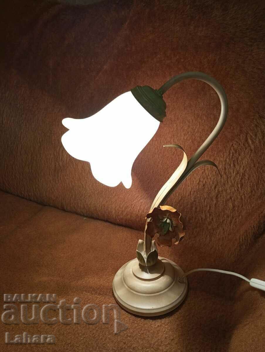 Beautiful metal bedside, table lamp with price 44.00 BGN | € 22.50 Beautiful metal bedside, table lamp with price 44.00 BGN | € 22.50