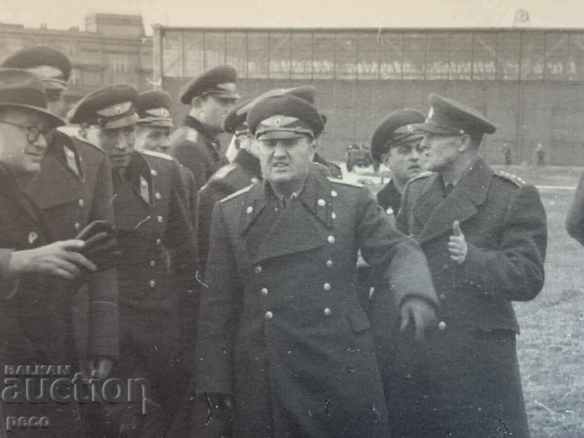 Gen. Zahari Zahariev and Gen. Kiril Kirilov old photo with price 30.00 BGN | € 15.34