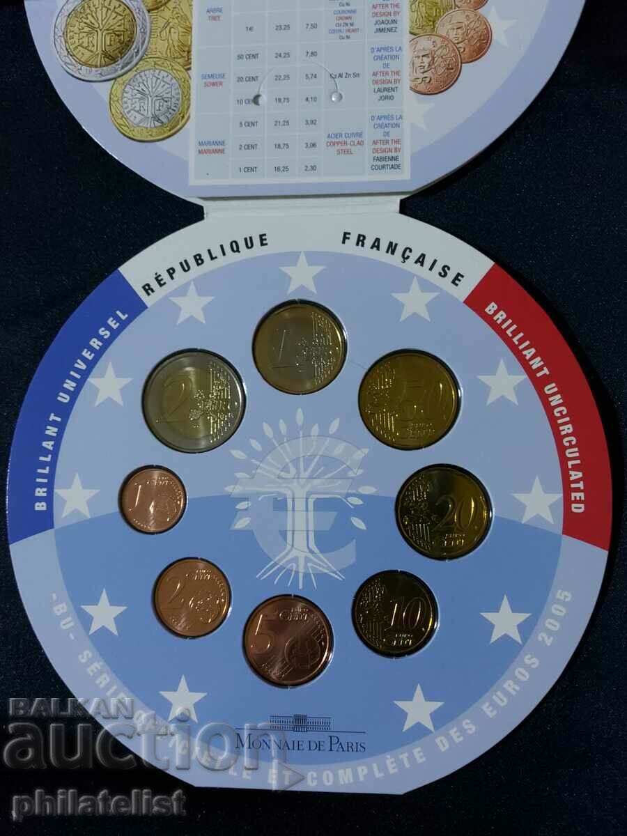 Auction  France 2005 -Complete bank euro set from 1 cent to 2 euros