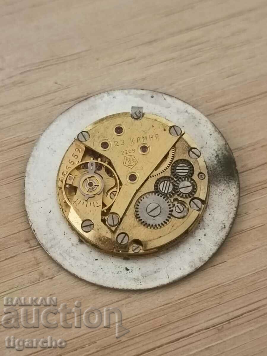 Delivery of Clock machine Luch