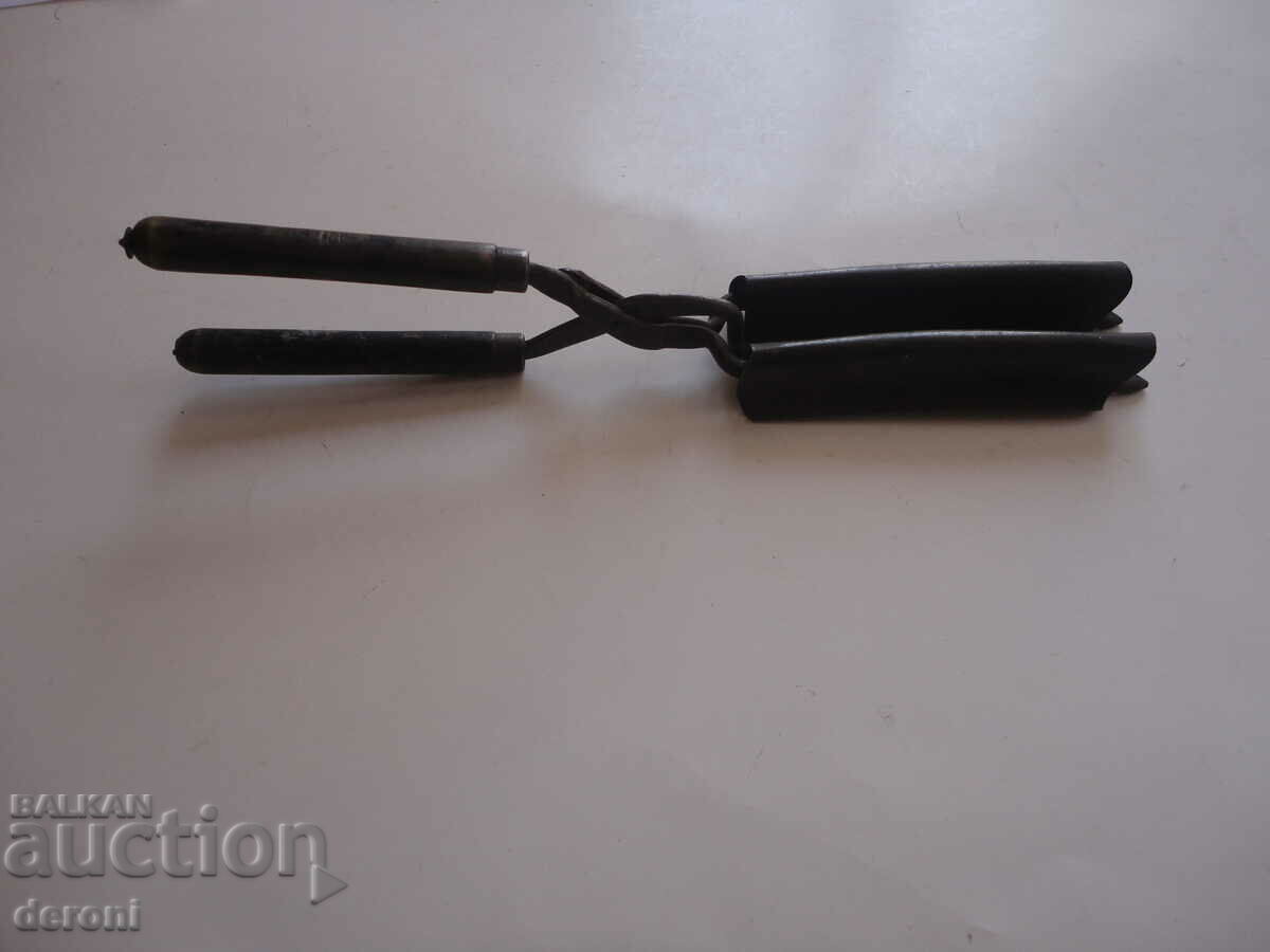 Auction An old German instrument Auction An old German instrument