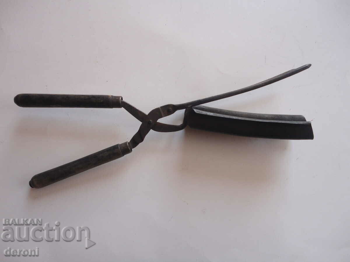 An old German instrument - 6 An old German instrument - 6